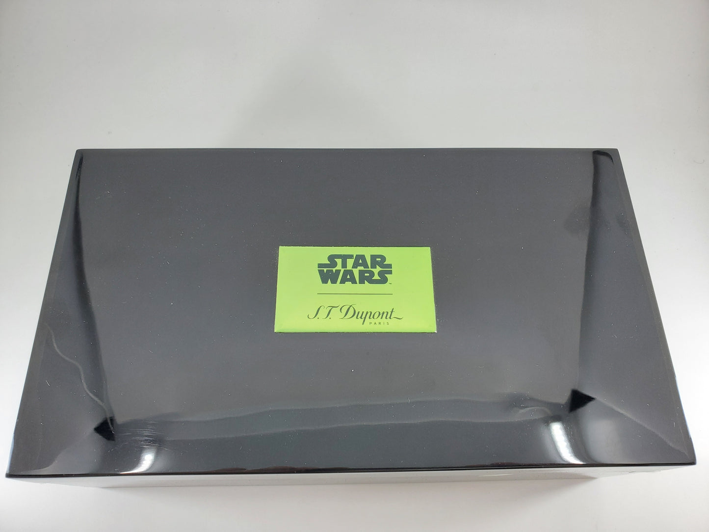 S.T. Dupont Star Wars Tie Fighter Fountain Pen 14k Gold Medium Nib Limited Edition 294 of 1977