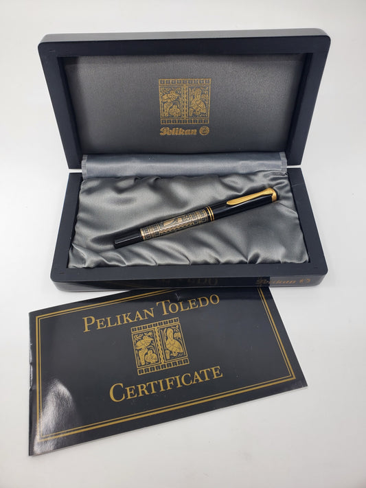 *Consignment* Pelikan M700 Toledo Fountain Pen 18k Gold Fine Nib