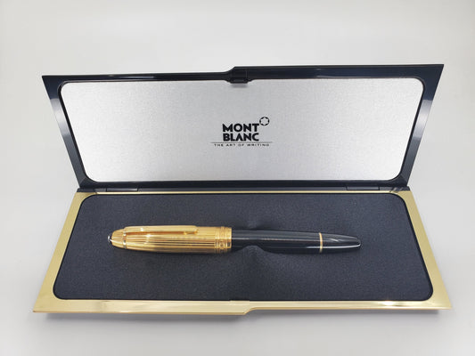 *Consignment* Montblanc Meisterstuck 144S Solitaire Fountain Pen 18k Gold Italic Nib