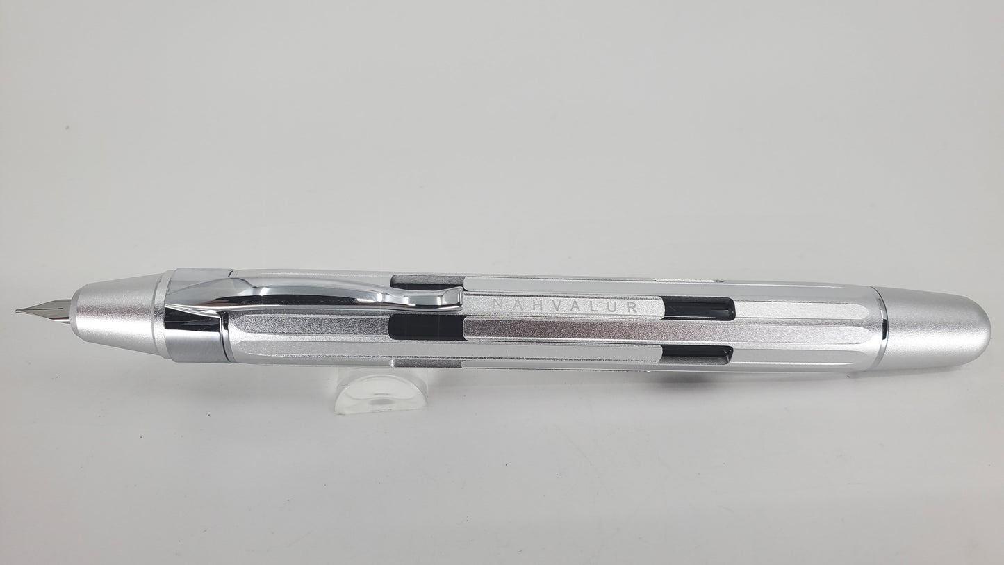 Nahvalur Eclipse Pure Silver Capless Fountain Pen