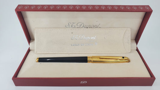 *Consignment* S.T. Dupont Paris Laque De China Rollerball Pen