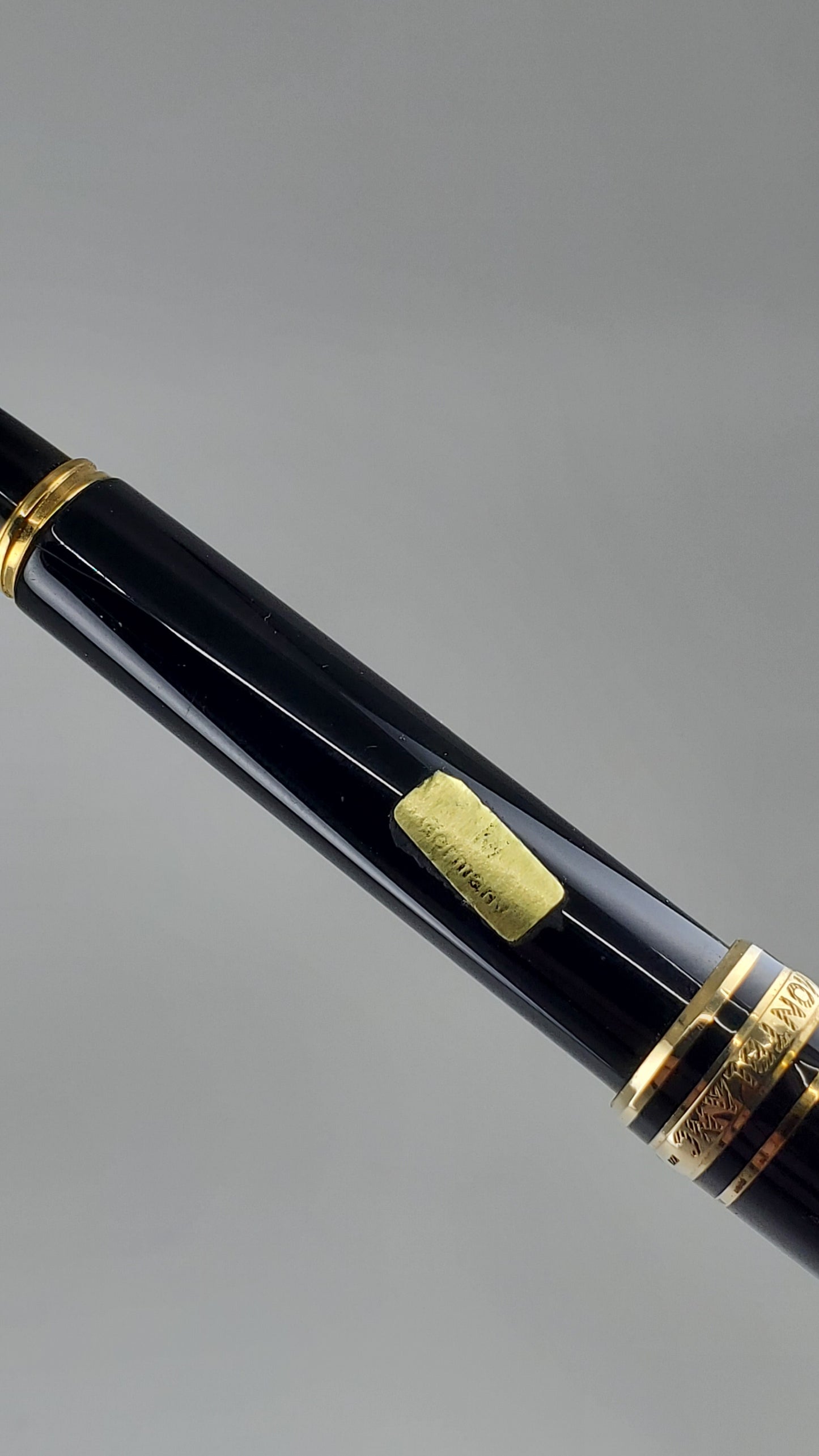 *Consignment* Montblanc Mozart Mini Gold-Plated Fountain Pen Medium Nib