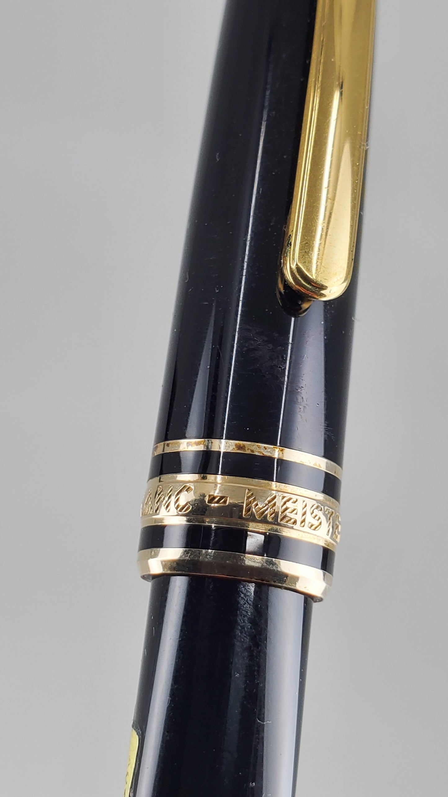 *Consignment* Montblanc Mozart Mini Gold-Plated Fountain Pen Medium Nib