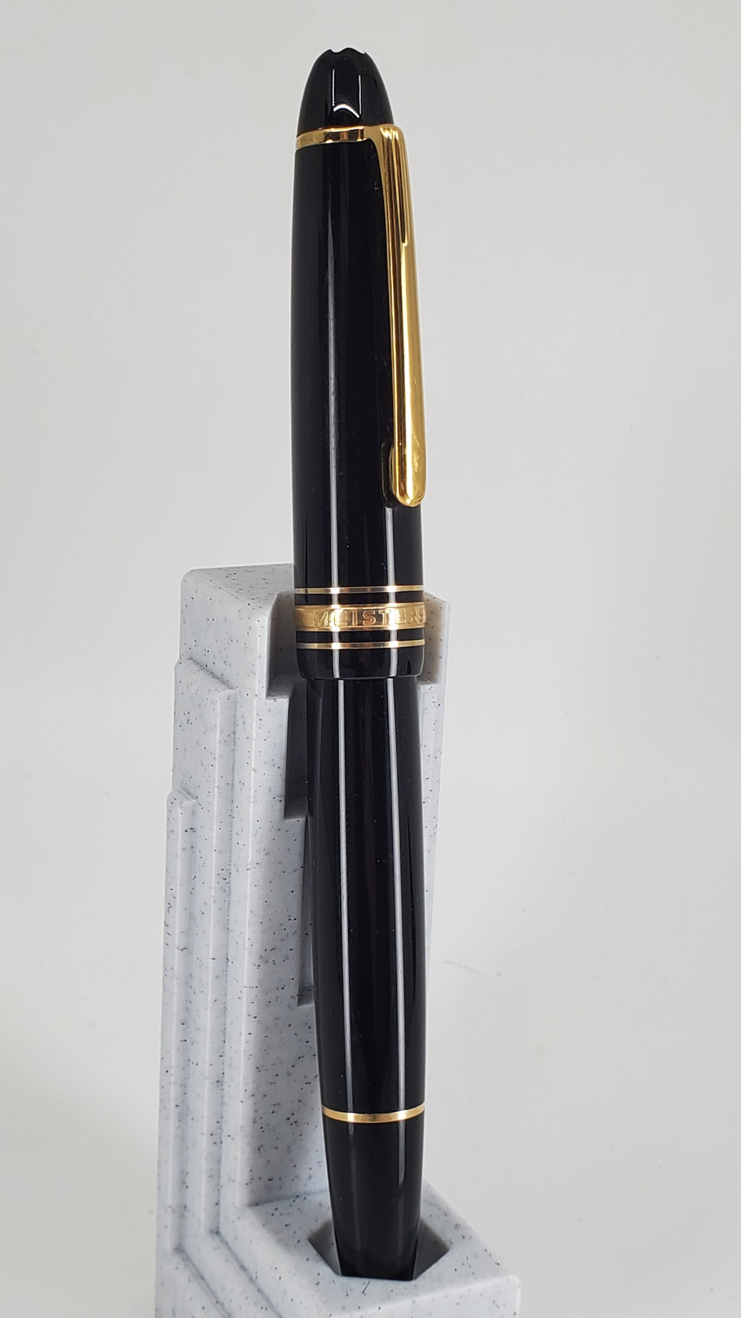 *Consignment* Montblanc LeGrand Gold-Plated Rollerball Pen