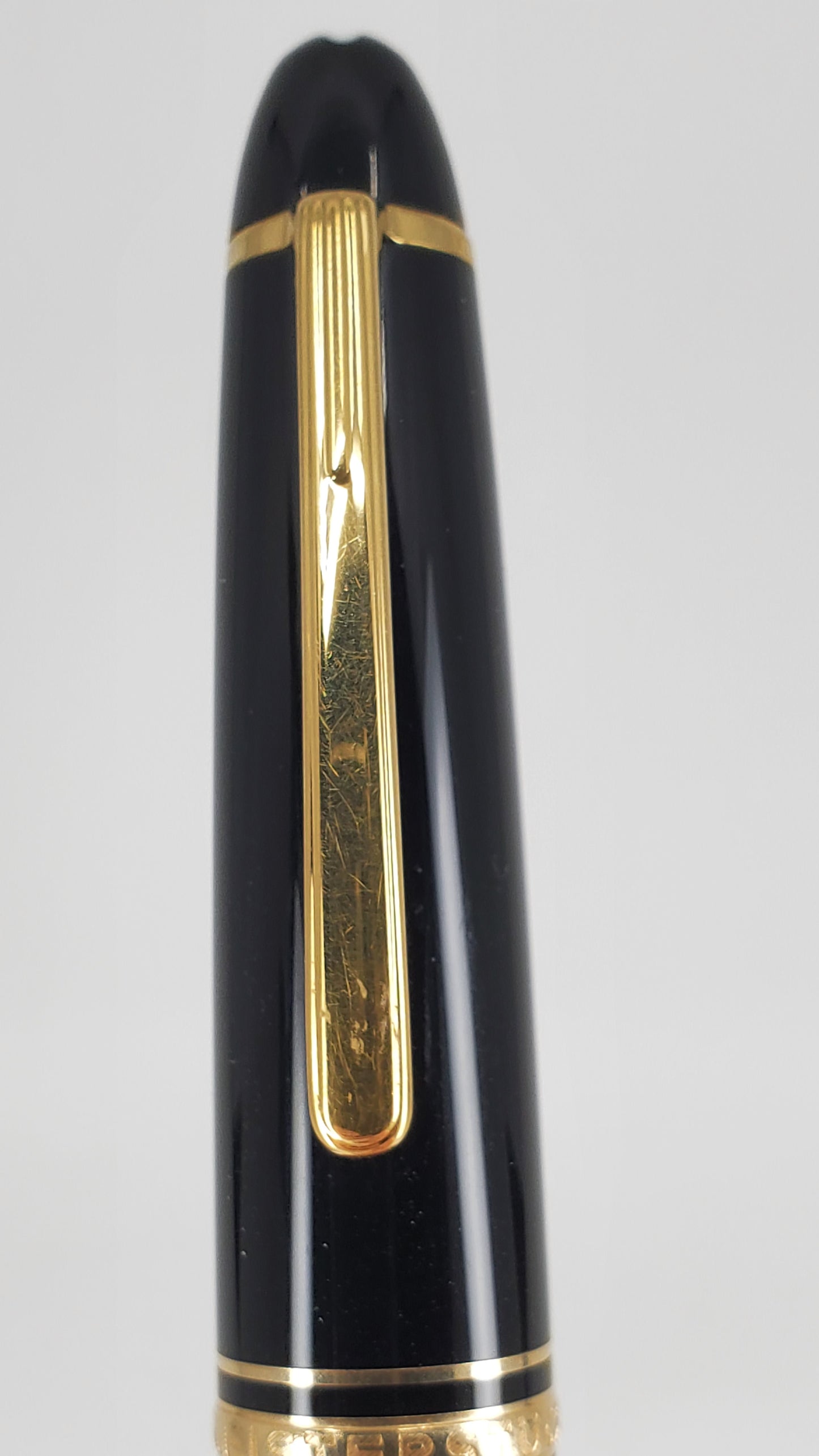 *Consignment* Montblanc LeGrand Gold-Plated Rollerball Pen