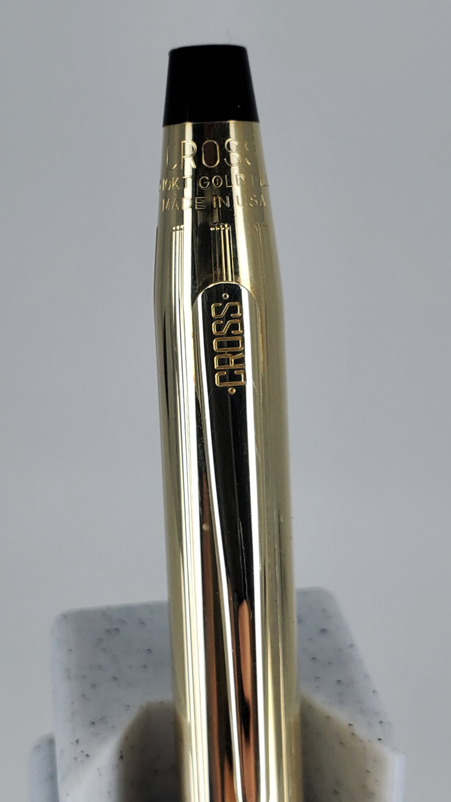 *Consignment* Cross Classic 10kt Gold-Filled Body Fountain Pen 14k Gold Fine Nib