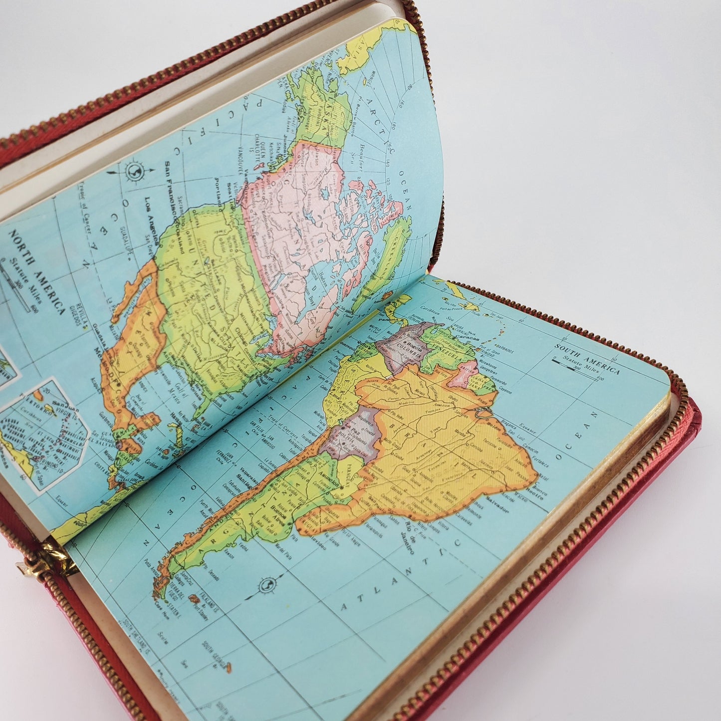 Vintage "My Trip" Red Book w/ Maps of the World and Address Book Zips UP!