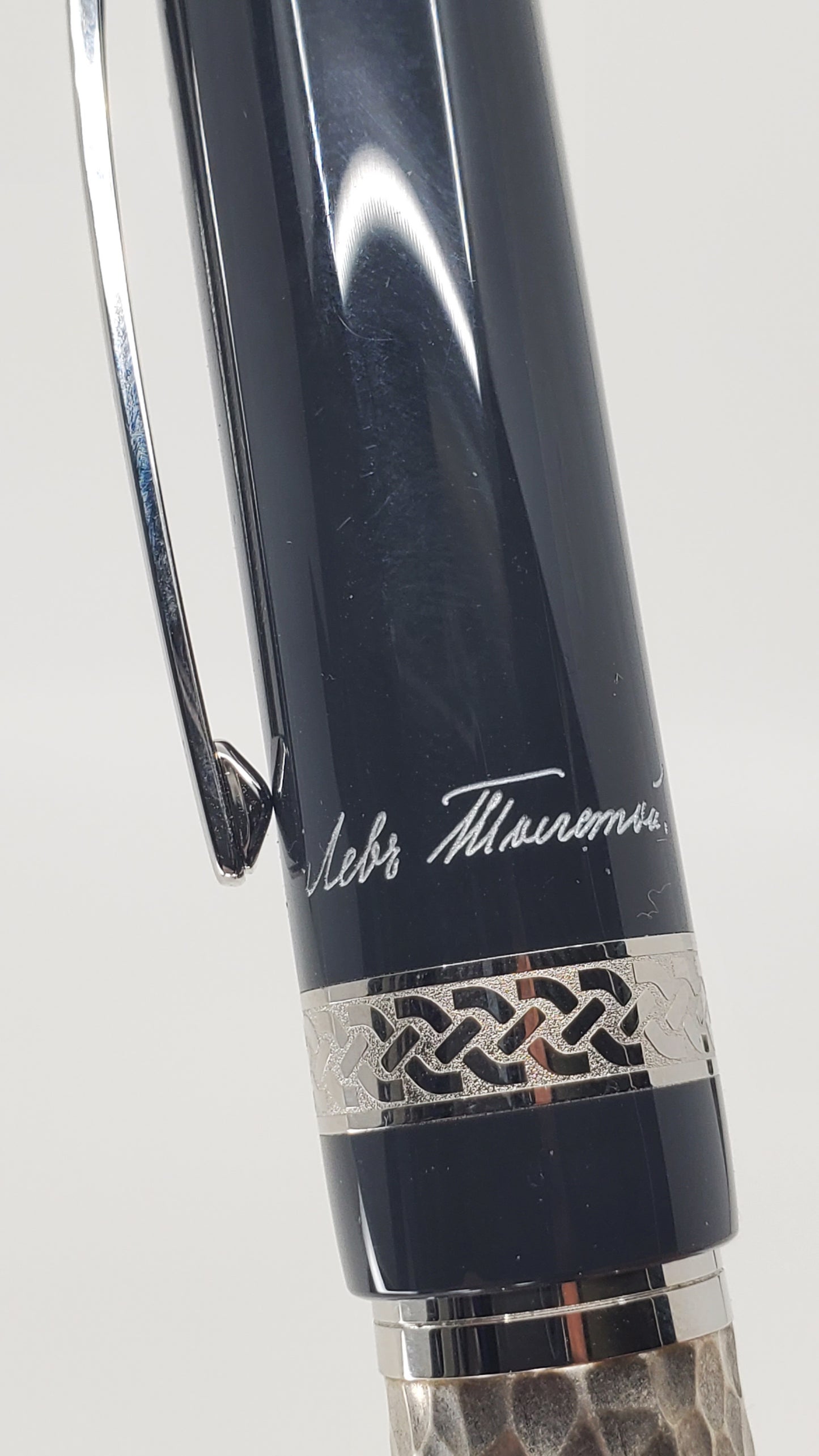 *Consignment* Montblanc Leo Tolstoy Rollerball Pen #1983 of 7000