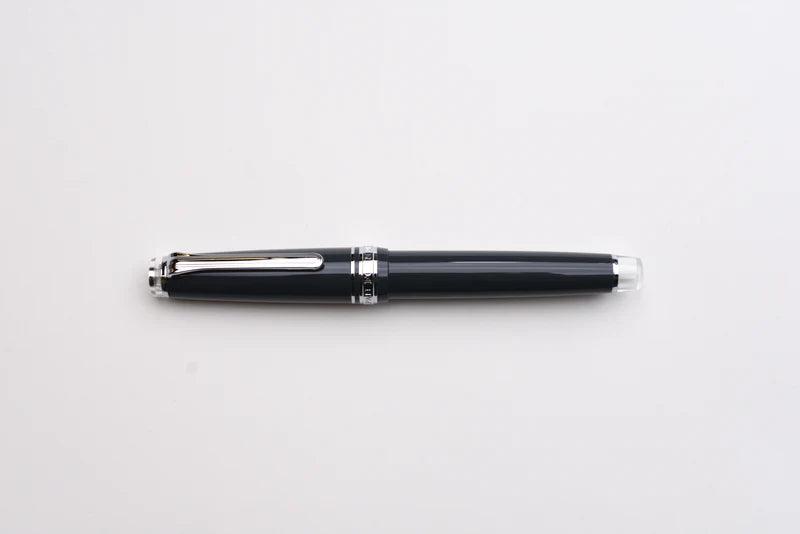 Sailor Professional Gear Slim Silver Graphite Lighthouse Fountain Pen 14k Gold Medium Fine Nib