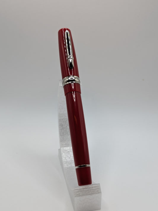 Stipula Novecento Red Fountain Pen 14k Gold Nib