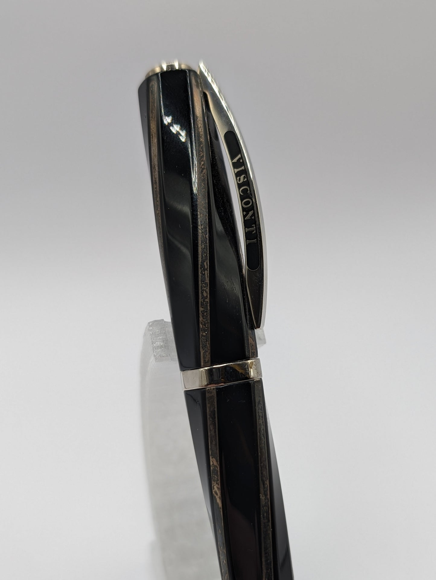 Visconti Divina Black Ballpoint Pen