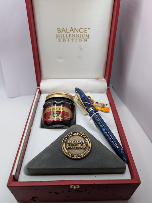 Sheaffer Balance Millennium Edition Desk Set from 1999 Fountain Pen 18k Gold Nib