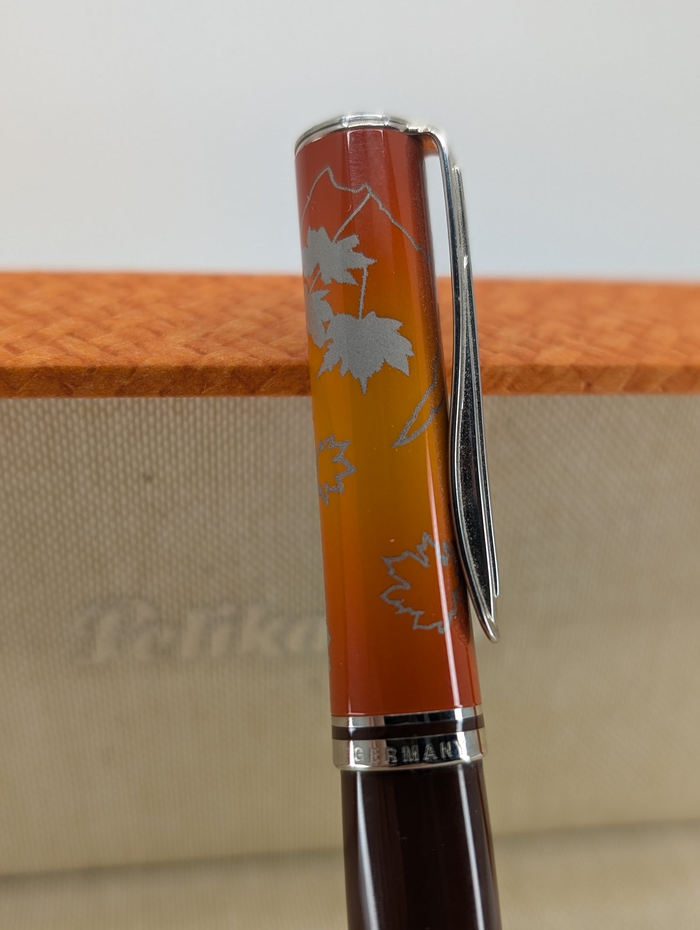 Pelikan K640 Indian Summer Natural Beauty Ballpoint Pen