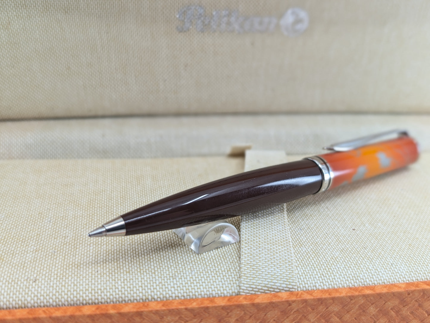 Pelikan K640 Indian Summer Natural Beauty Ballpoint Pen