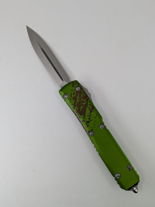 Microtech Zombietech D/E Stonewash Standard Out the Front Knife