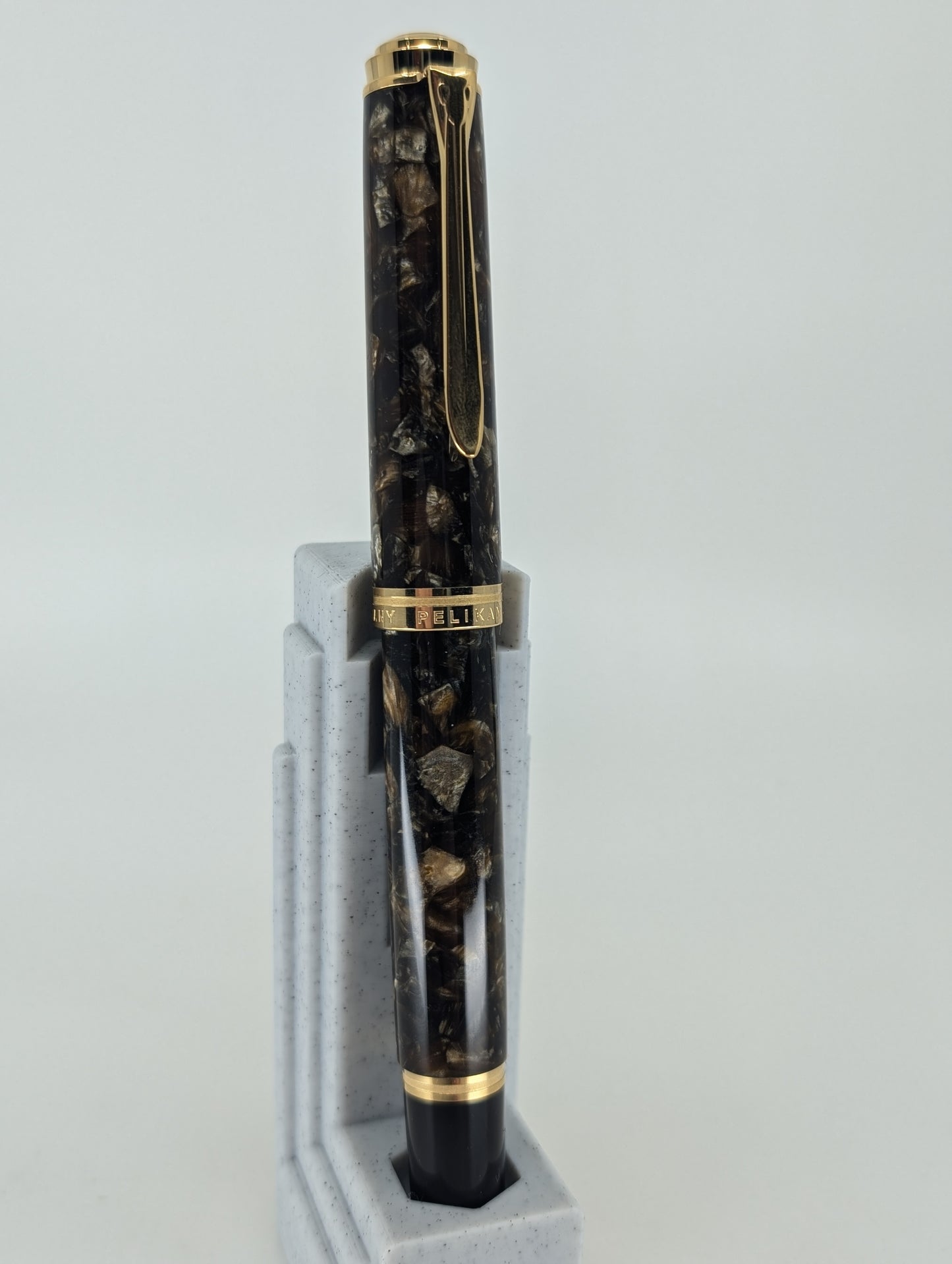 Pelikan M1000 Renaissance Fountain Pen Medium Nib