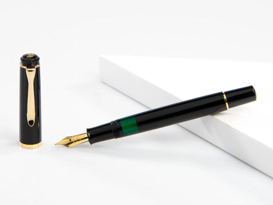 Pelikan M200 Schwarz Fountain Pen