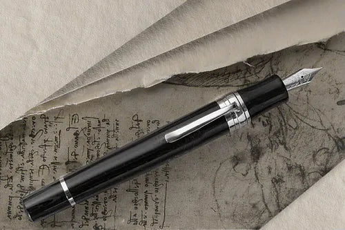 Stipula Leonardo Da Vinci Black Twister Capless Fountain Pen Medium Nib